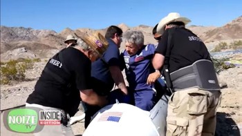 Sementara ini ketika Mike menyentuh daratan kembali. Foto: Facebook