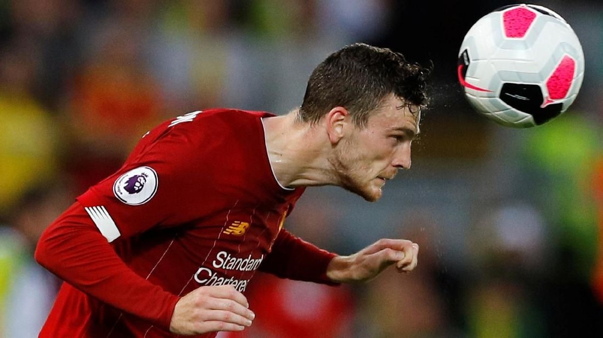 Andrew Robertson dianggap lebih pantas masuk FIFA FIFPro XI dibanding Marcelo (REUTERS/Phil Noble)