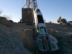 Terbang Naik Roket Sendiri, Pria Ini Ingin Buktikan Bumi Datar