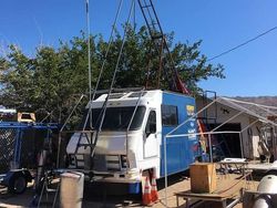 Terbang Naik Roket Sendiri, Pria Ini Ingin Buktikan Bumi Datar