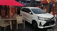 Bertempat di Plaza Medan Fair, antusiasme yang sangat tinggi ditunjukkan oleh para pengguna Avanza dan Veloz serta masyarakat kota Medan dengan mengunjungi lokasi Avanza-Veloz Sebangsa ini sejak pagi hari. Rizki Pratama/detikOto.