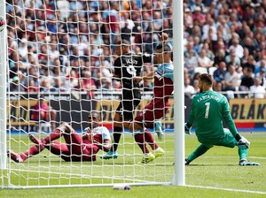 Gabriel Jesus Bawa Man City Ungguli West Ham
