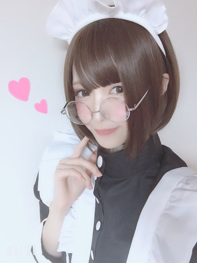 Transformasi SaLA mengejutkan para pengikutnya namun banyak dari mereka yang justru memberikan pesan-pesan menyentuh. Foto: Twitter @SaLA_cos