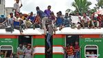 Kereta di Bangladesh Disemuti Warga saat Idul Adha