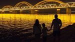 Jalur Kereta Tua Ini Dirombak Jadi Jembatan Instagramable