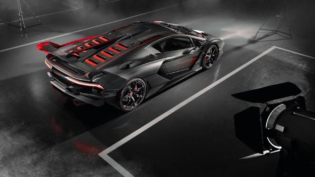 Lamborghini Le Mans
