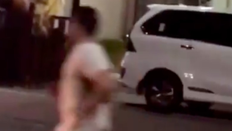 Tendangan Terbang Kungfu Bule di Bali Jadi Perbincangan di Australia Tendangan Terbang Kungfu Bule di Bali Jadi Perbincangan di Australia