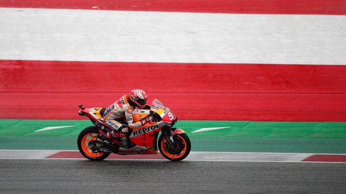 Rider Honda, Marc Marquez, masih kukuh di puncak klasemen MotoGP 2019. (Foto: Lisi Niesner/Reuters) Rider Honda, Marc Marquez, masih kukuh di puncak klasemen MotoGP 2019. (Foto: Lisi Niesner/Reuters)