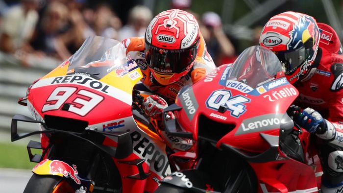 Andrea Dovizioso juara MotoGP Austria usai memenangi duel seru dengan Marc Marquez. (Foto: Lisi Niesner/Reuters)) Andrea Dovizioso juara MotoGP Austria usai memenangi duel seru dengan Marc Marquez. (Foto: Lisi Niesner/Reuters))