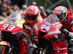 Senggolan dengan Dovi di Tikungan Terakhir, Marquez Khawatir Jatuh