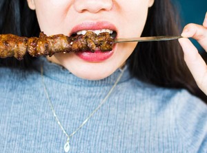 Asal-usul dan Resep Jajanan Pasar Sate Jebred