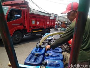 Air Bersih Jadi Barang Mewah untuk Warga Miskin di Jakarta