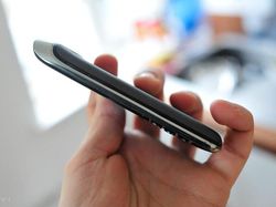 Nostalgia BlackBerry 9790 Bellagio yang Bikin Rusuh Jakarta