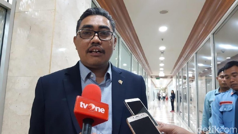 PKB ke Amien Rais soal Pindah Ibu Kota: Tolong Jangan Pakai Kebencian PKB ke Amien Rais soal Pindah Ibu Kota: Tolong Jangan Pakai Kebencian