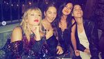 Usai Berpesta, Taylor Swift Hadiri Teen Choice Awards