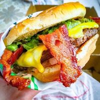 Restoran Ini Tawarkan Rp 14 Juta Sehari Buat Pencicip Bacon Mereka