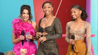 Chloe dan Halle Bailey saat hadiri acara Teen Choice Awards 2019 di California, AS pada akhir pekan lalu. Kevin Winter/Getty Images