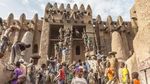 Potret Masjid Megah dari Lumpur di Mali
