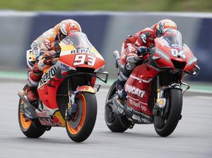 Tonton Lagi Duel Panas Dovizioso Vs Marc Marquez di MotoGP!