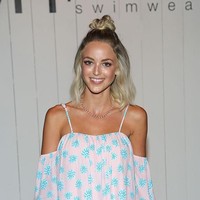  Kaitlynn Carter dikenal sebagai model dan influencer. Akun Instagram-nya yang bernama @kaitlynn memiliki 820 ribuan follower. Foto: Getty Images