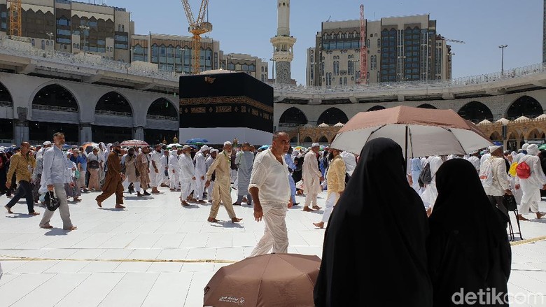 Rahasia Menjadi Tamu Allah Rahasia Menjadi Tamu Allah