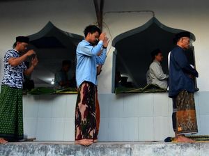 Jemaah Naqsabandiyah di Jombang Gelar Salat Idul Adha Hari Ini