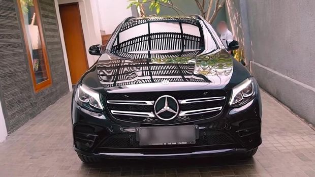 Akhirnya! Raditya Dika Ganti Mobil Demi Anak