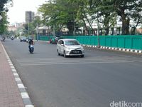 Pengendara di Salemba Juga Banyak Langgar Perluasan Ganjil-Genap
