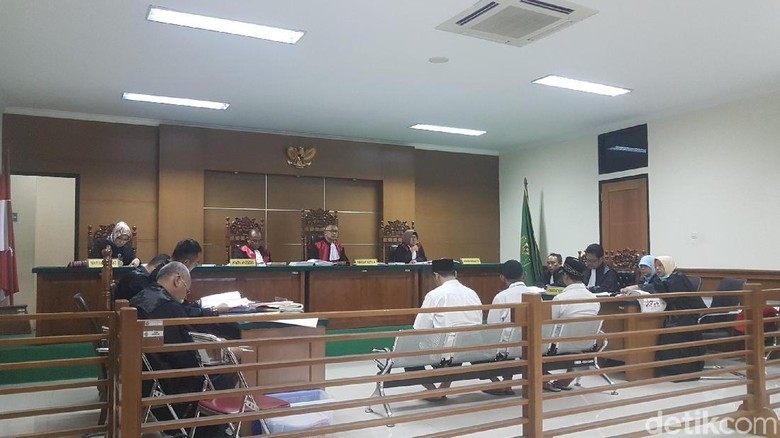 Terdakwa Sebut Kepala Ruangan Forensik RSDP Serang Tahu Pungli Tsunami Terdakwa Sebut Kepala Ruangan Forensik RSDP Serang Tahu Pungli Tsunami