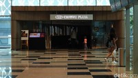 The Crowne Plaza Changi Airport di Singapura, adalah hotel bandara yang telah menyabet predikat terbaik di dunia versi Skytrax 5 kali berturut-turut (Randy/detikcom)