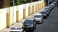 Ratusan pengguna Avanza dan Veloz serta masyarakat kota Medan berpartisipasi di kota pertama dari 11 kota besar di Indonesia yang menjadi tempat penyelenggaraan rangkaian acara Avanza-Veloz Sebangsa yang akan berlangsung hingga Nopember 2019. Pool/Toyota.