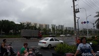Berbagai warga lokal pun hidup dengan damai dengan suasana kota yang segar, berbeda dengan China daratan (Shinta Angriyana/detikcom)  