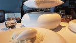 Duh! Makanan Ini Disajikan Pakai Sepatu hingga Tempat Kencing