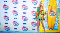 Besoknya, Taylor harus datang di acara Teen Choice Awards yang digelar akhir pekan ini. Rich Fury/Getty Images