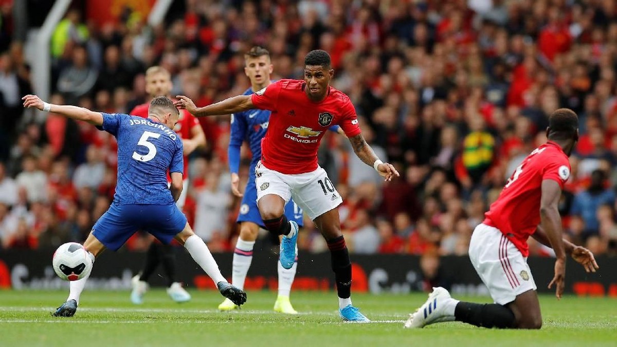 Pemain Manchester United, Marcus Rashford, saat melawan Chelsea. (Foto: Phil Noble/Reuters)
