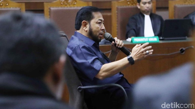 Setya Novanto Sebut Keponakannya Dijanjikan Proyek oleh Andi Narogong Setya Novanto Sebut Keponakannya Dijanjikan Proyek oleh Andi Narogong