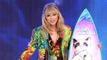 Usai Berpesta, Taylor Swift Hadiri Teen Choice Awards