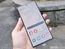 10 Ponsel Android Terkencang Sepanjang November 2019