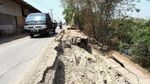 Parah! 3 Bulan Rusak, Jalan di Cibitung Ini Tak Kunjung Diperbaiki