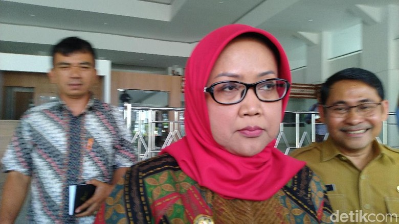 Terapkan Pergub Bogor Asri, Bupati: 17 Agustus Kita Merdeka dari Plastik Terapkan Pergub Bogor Asri, Bupati: 17 Agustus Kita Merdeka dari Plastik