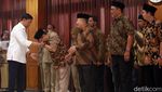Cium Merah Putih, DI/TII hingga NII Ikrar Setia Pancasila