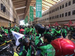 Pengemudi Ojek Online di Medan Demo Tuntut Pemerataan Order