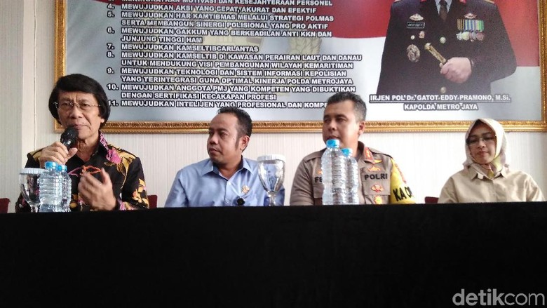 Becermin Kasus Aurellia, Kak Seto Ingin Tak Ada Kekerasan di Paskibra Becermin Kasus Aurellia, Kak Seto Ingin Tak Ada Kekerasan di Paskibra