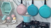 Tasyi juga memiliki berbagai warna seperti pink, biru, hijau, ungu hingga tosca. Foto: Instagram @tasyiiathasyia