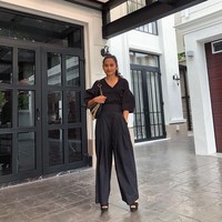 Nadia Nasimuddin merupakan sosialita Malaysia yang tajir melintir. Nadia adalah adik dari Faisal Nasimuddin, pria yang digosipkan pacaran dengan Luna Maya. Gaya Nadia pun tak kalah mewah dari Luna.  Foto: dok. Instagram @nadianasimuddin