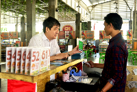 Wajah Baru Sentra Kuliner Surabaya Terapkan Sistem Single Cashier