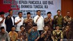Cium Merah Putih, DI/TII hingga NII Ikrar Setia Pancasila