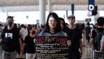 Demonstran Kembali Banjiri Bandara Hong Kong, Penumpang Marah