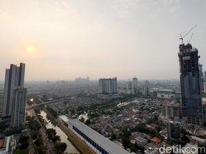 Warga Jakarta Ditaksir Kehilangan Umur 2,3 Tahun karena Polusi