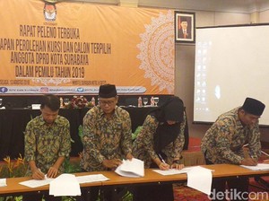 KPU Tetapkan 50 Anggota DPRD Surabaya Terpilih